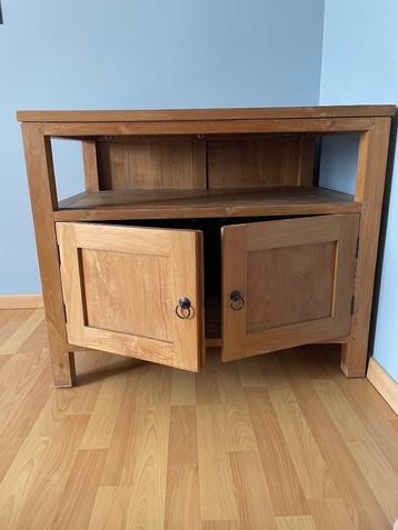 Kast / tv meubel in teak beschikbaar voor biedingen