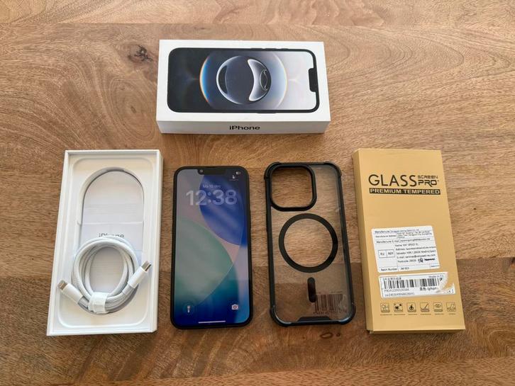 iPhone 16e 128 gb Perfecte Staat, Telecommunicatie, Mobiele telefoons | Apple iPhone, Zo goed als nieuw, 128 GB, Zonder abonnement