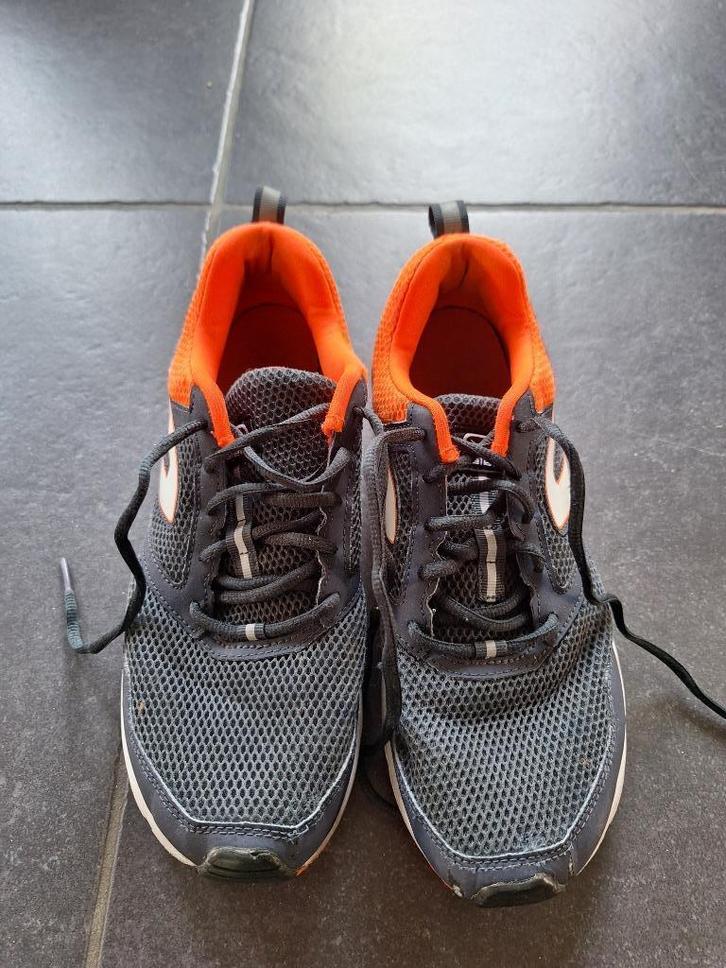 Grijs met fluo oranje sportschoenen van het merk Kalenji, Kleding | Heren, Schoenen, Gedragen, Sportschoenen, Overige kleuren