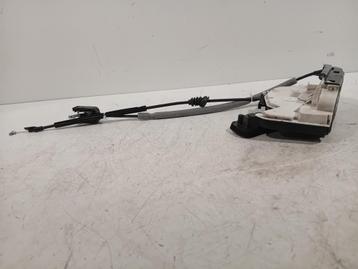 PORTIERVANGER CV ELEKTR. RECHTS VOOR Yeti (5LAC) (16A) beschikbaar voor biedingen