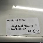 Mercedes W124  2.0 Benzine Interieurkap Linksonder thv motor, Auto-onderdelen, Ophalen of Verzenden, Gebruikt