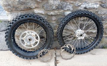 Paire de jantes pour KTM 450 EXC de 2008 : 

 beschikbaar voor biedingen