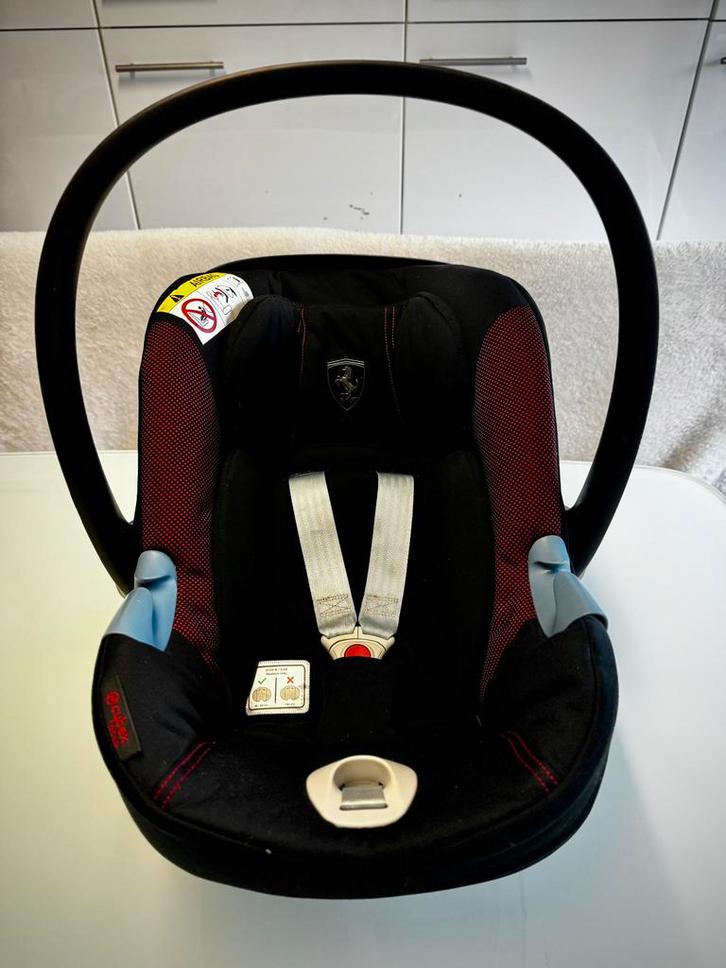 Cybex FERRARI victory zwart meegroei autostoel, Kinderen en Baby's, Autostoeltjes, Zo goed als nieuw, Ophalen
