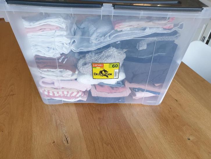 Pakket Meisjeskleding maat 86 - herfst/winter - 40 stuks, Kinderen en Baby's, Babykleding | Maat 86, Gebruikt, Meisje, Ophalen