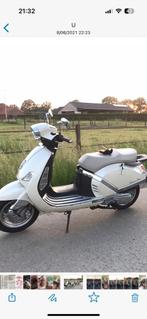 Mooie gowinn dolcevita te koop ! 900 km, Benzine, Gebruikt, Ophalen of Verzenden, 125 cc