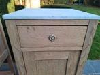 2 vintage nachtkastjes. Geluchtgomd., Huis en Inrichting, Ophalen of Verzenden, Zo goed als nieuw, Hout
