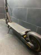 Ninebot g2 max, Vélos & Vélomoteurs, Trottinettes, Enlèvement, Comme neuf