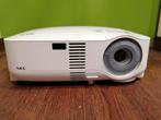 NEC VT58 short throw projector, Audio, Tv en Foto, Beamers, NEC, LCD, Gebruikt, Overige resoluties