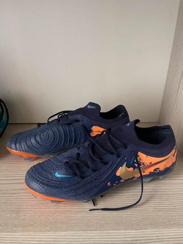 Chaussure de foot Nike phantom gx2 taille 44  beschikbaar voor biedingen