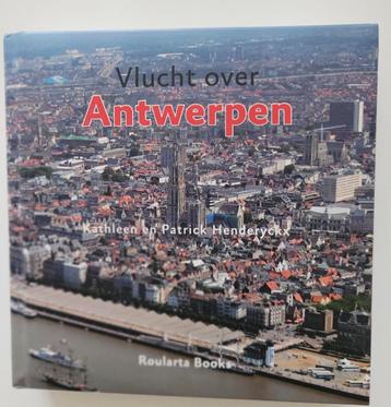 Fotoboek "Vlucht over Antwerpen" beschikbaar voor biedingen
