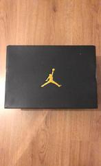 AIR Jordans 1 MID SE (GS), Kleding | Heren, Schoenen, Ophalen, Overige kleuren, Zo goed als nieuw, Sneakers