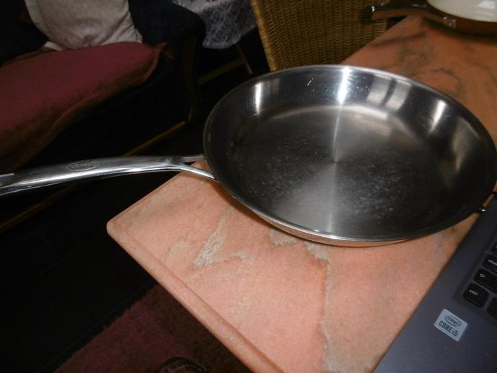 poêle à frire de la marque « Qdesign professional » d 30 cm, Maison & Meubles, Cuisine | Casseroles & Poêles, Comme neuf, Poêle à frire ou Sauteuse