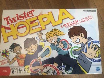 Twister Hoepla met 5 twister variaties beschikbaar voor biedingen