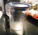 Tupperware : pot à lait polycarbonate, Maison & Meubles, Enlèvement ou Envoi, Neuf