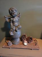 Engel op houten plankje, Ophalen, Zo goed als nieuw