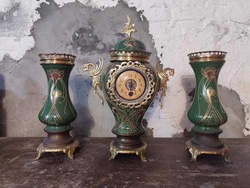 art deco klok en vazen, Antiek en Kunst, Antiek | Klokken, Ophalen