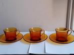 3 grote kopjes en schotels van Duralex, Ophalen of Verzenden, Zo goed als nieuw, Glas, Kop(pen) en/of Schotel(s)