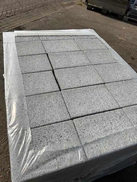 bestrating, Ophalen, Nieuw, 10 m² of meer, Beton
