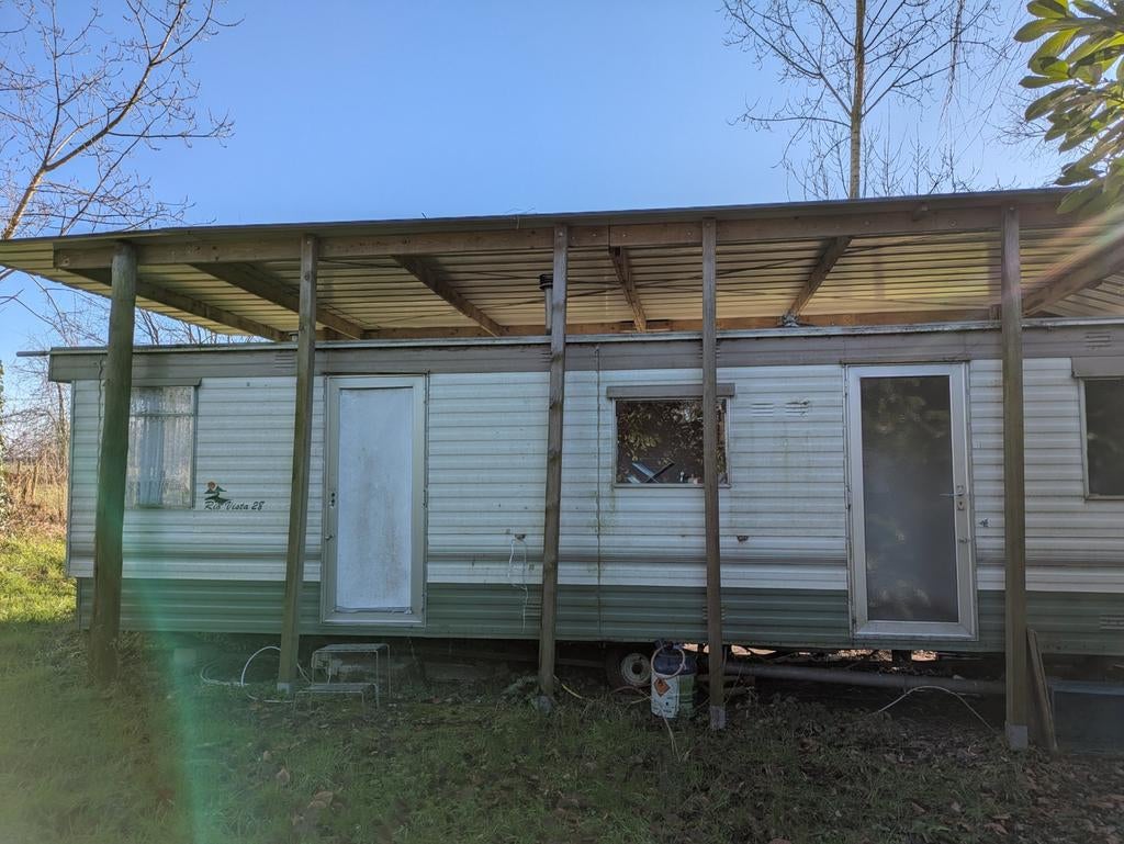 GRATIS: Complete Stacaravan (8x3m), Jardin & Terrasse, Verrières, Enlèvement
