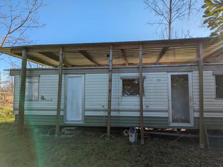 GRATIS: Complete Stacaravan (8x3m), Jardin & Terrasse, Verrières, Enlèvement