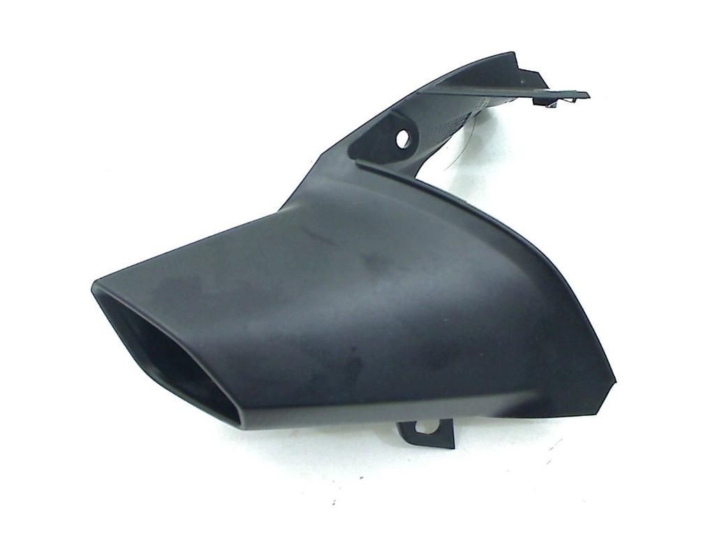 PRISE D'AIR GAUCHE BMW R 1250 R 2019- (R1250R 2023), Dhr. S. di Majo, Utilisé, Info@cama-motorparts.nl, P.J. Troelstraweg 8 8
3144 CX  MAASSLUIS, NL