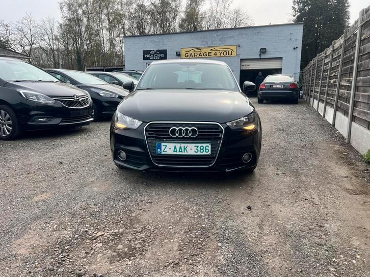 Audi A1 2014 1.2 benzine 5 deurs , airco ., Autos, Audi, Particulier, Achat, A1, ABS, Phares directionnels, Airbags, Air conditionné