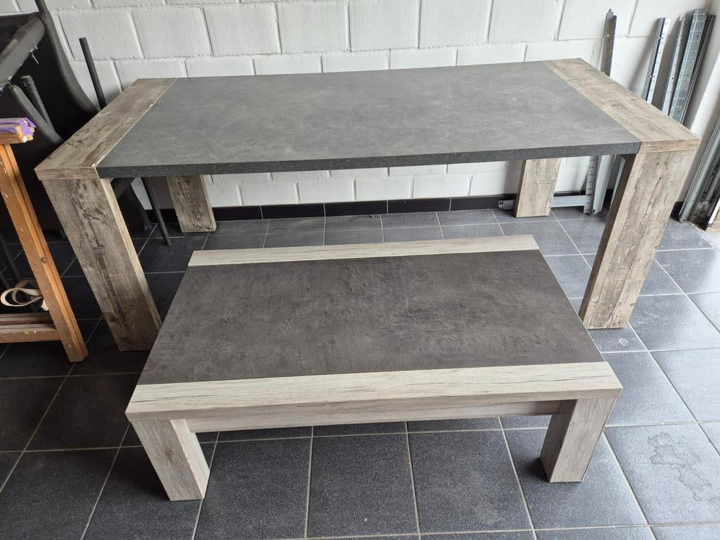 Eettafel, Enlèvement