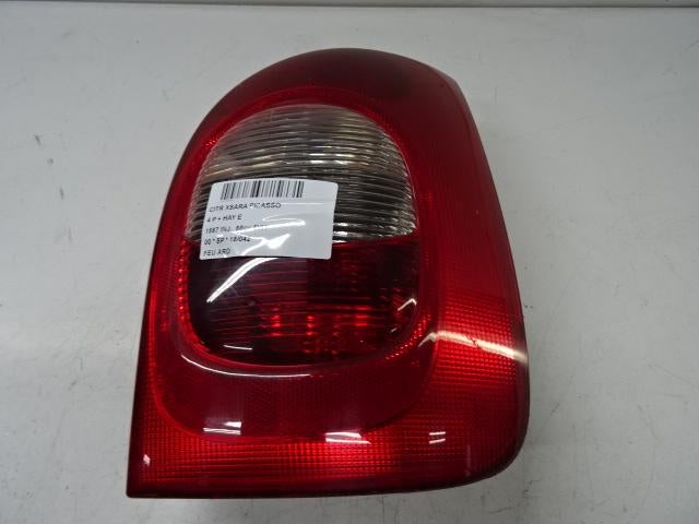 FEU ARRIÈRE DROIT Citroën Xsara Picasso (CH), Autos : Pièces & Accessoires, Utilisé, Citroën