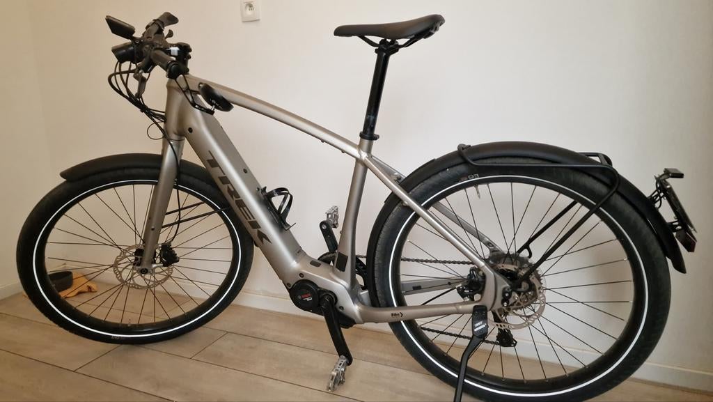 TREK ALLANT 8S IN NIEUWSTAAT, Ophalen