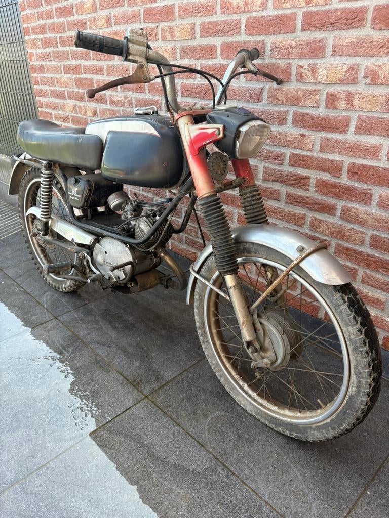 Moto guzzi, Enlèvement