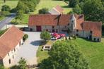 Frans kasteel te koop met grond, 1055 m², Habitation avec espace professionnel, France, Ventes sans courtier