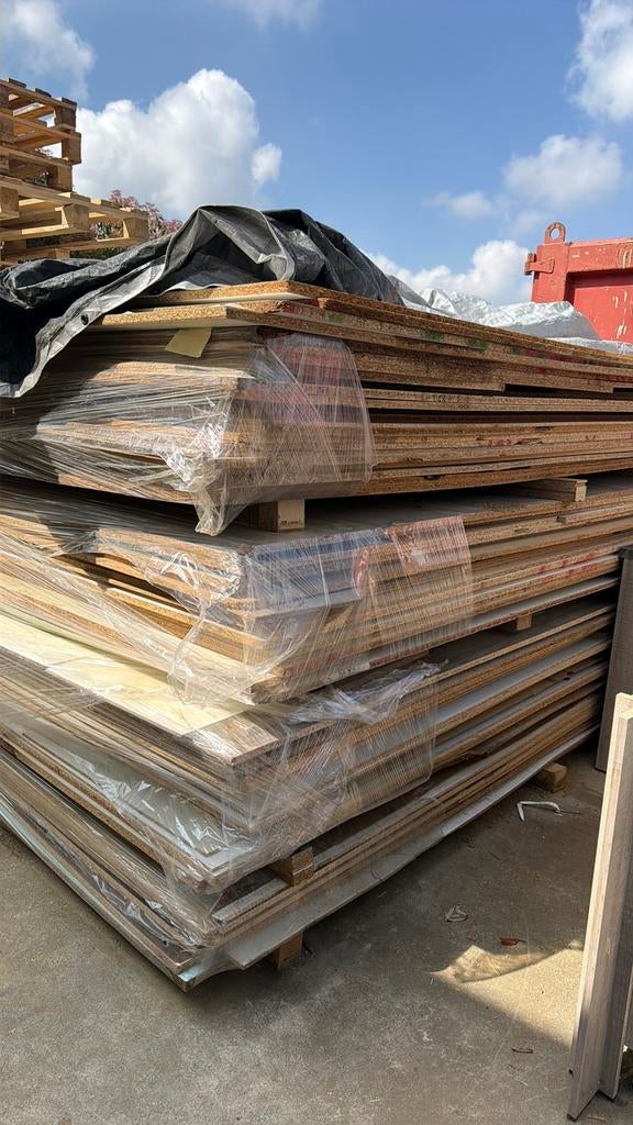 Gratis plaatmateriaal, Ophalen, Zo goed als nieuw