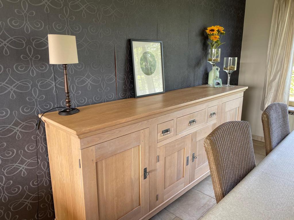 Eiken dressoir + eetplaats, Ophalen, Zo goed als nieuw