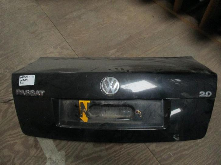 HAYON ARRIÈRE / MALLE Volkswagen Passat (3B3), Autos : Pièces & Accessoires, Carrosserie & Tôlerie, Haillon arrière, Volkswagen