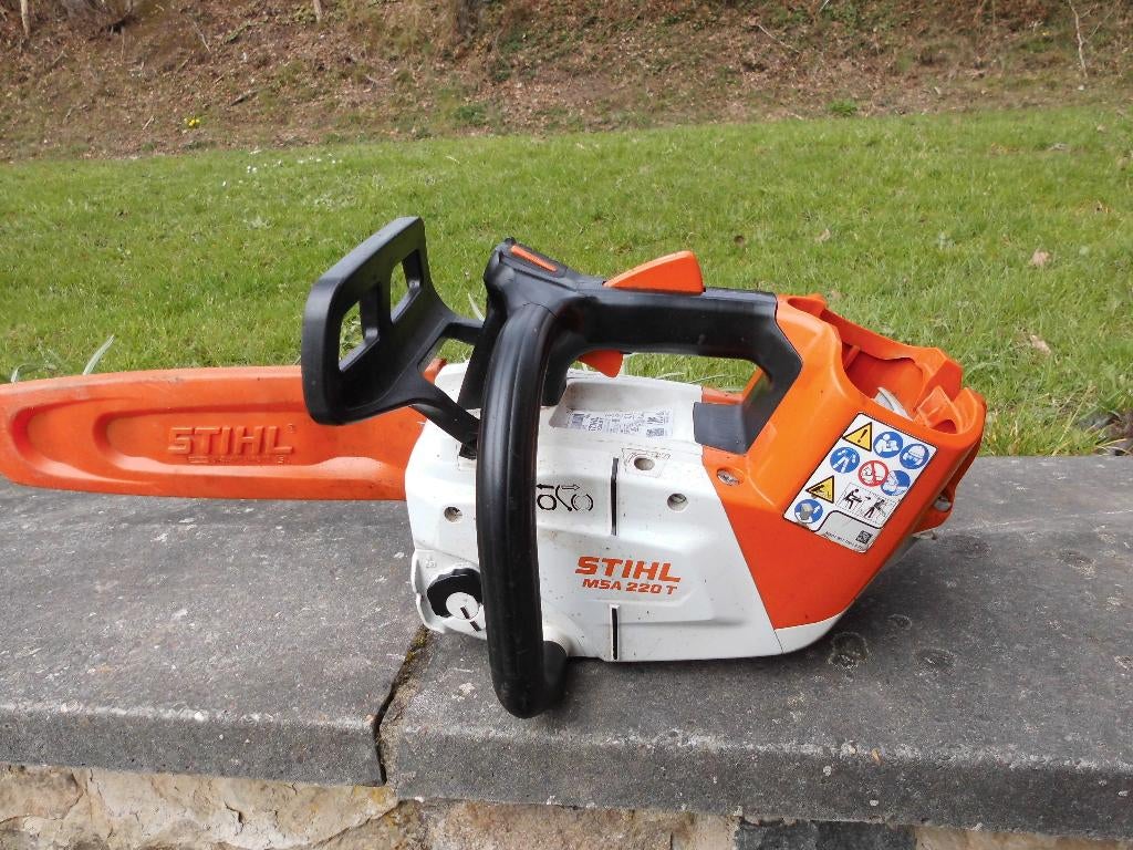Tronçonneuse Stihl, Bricolage & Construction, Outillage | Scies mécaniques, Enlèvement, Comme neuf, Tronçonneuse