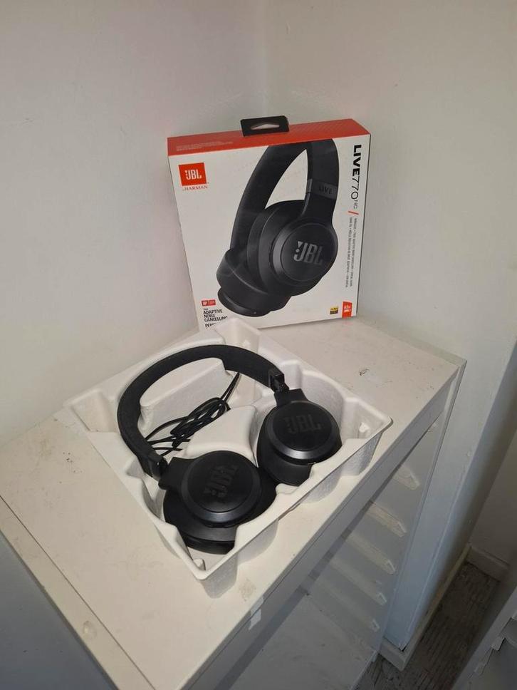 Casque bluetooth JBL Live 770NC, Audio, Tv en Foto, Hoofdtelefoons, Op oor (supra aural), Overige merken, Draadloos, Bluetooth