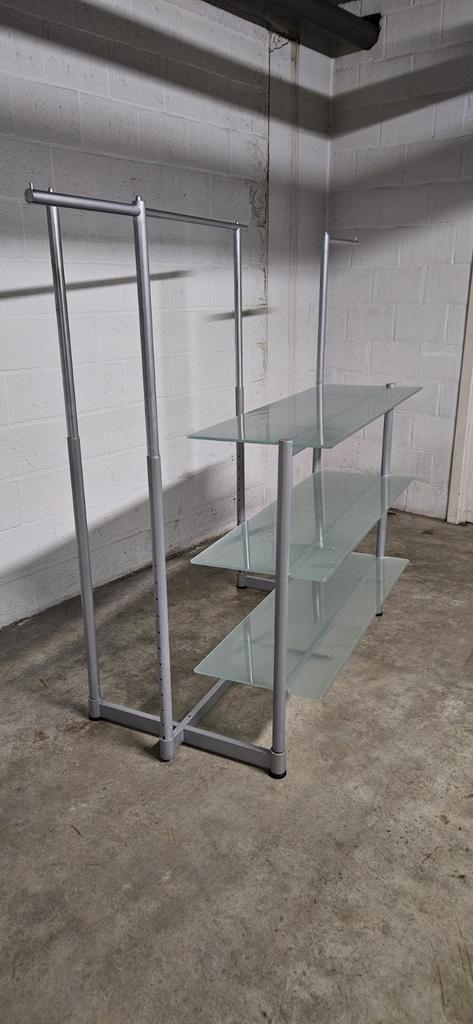 Étagère à vêtements d'ameublement de magasin 2 pièces, Maison & Meubles, Armoires | Étagères, Enlèvement