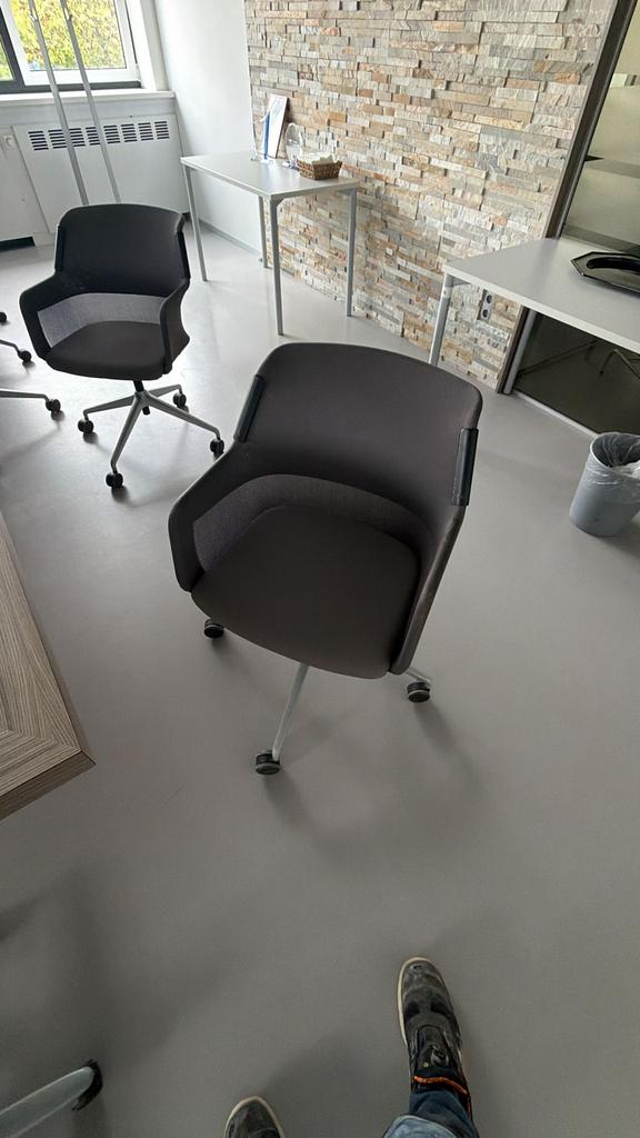 Bureaustoel 20 stuks, Ophalen, Zo goed als nieuw, Zwart, Bureaustoel