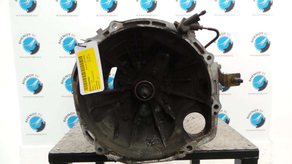 MAZDA RX8 TRANSMISSIE / VERSNELLINGSBAK 2006, Enlèvement ou Envoi, Utilisé, Stiba membre