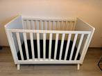 Babybed, Kinderen en Baby's, Kinderkamer | Complete kinderkamers, Ophalen, Zo goed als nieuw