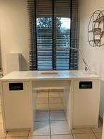 Nageltafel, Enlèvement, Comme neuf