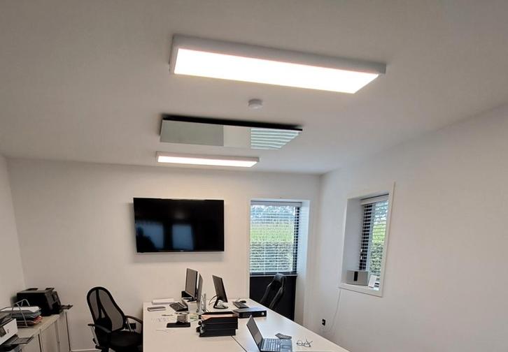 Infrarood verwarmingspanelen, Doe-het-zelf en Bouw, Verwarming en Radiatoren, Zo goed als nieuw, Overige typen, 500 tot 800 watt