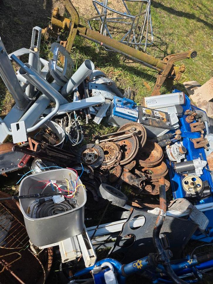 Ferraille, aluminium, fonte et batteries, TV, Hi-fi & Vidéo, Batteries, Enlèvement