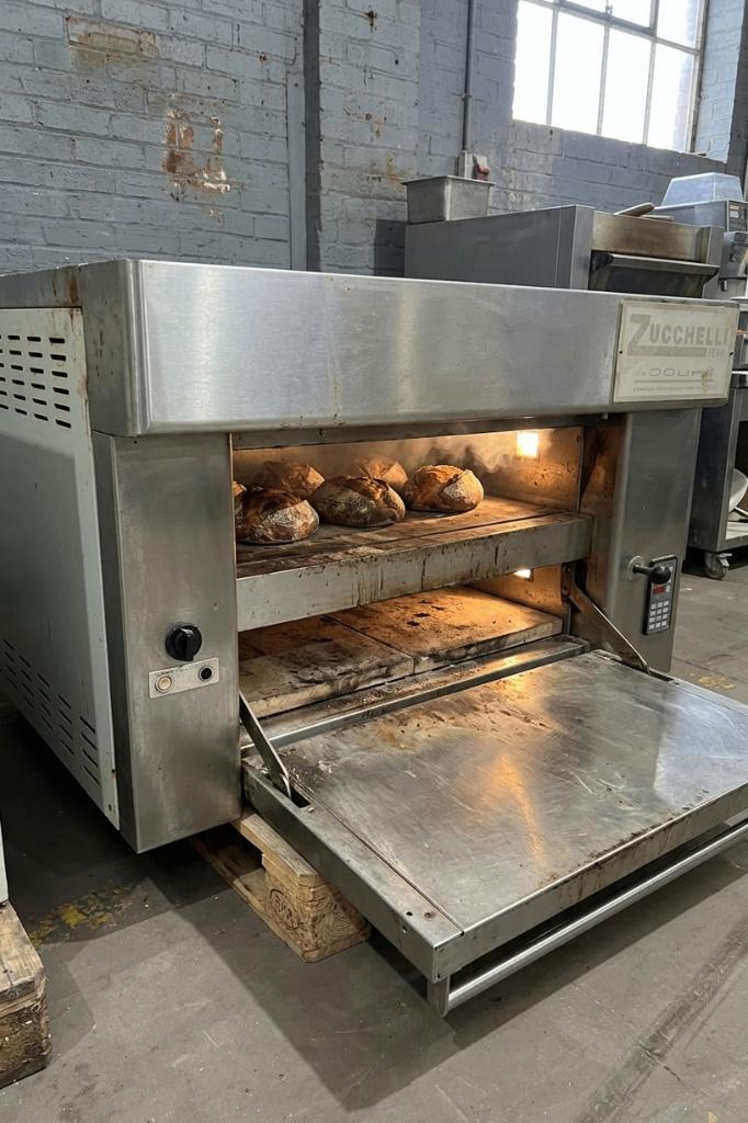 AMN8 Four à pizza professionnel ZUCHELLI en inox - 120€, Jardin & Terrasse, Enlèvement ou Envoi, Utilisé, Zuchelli