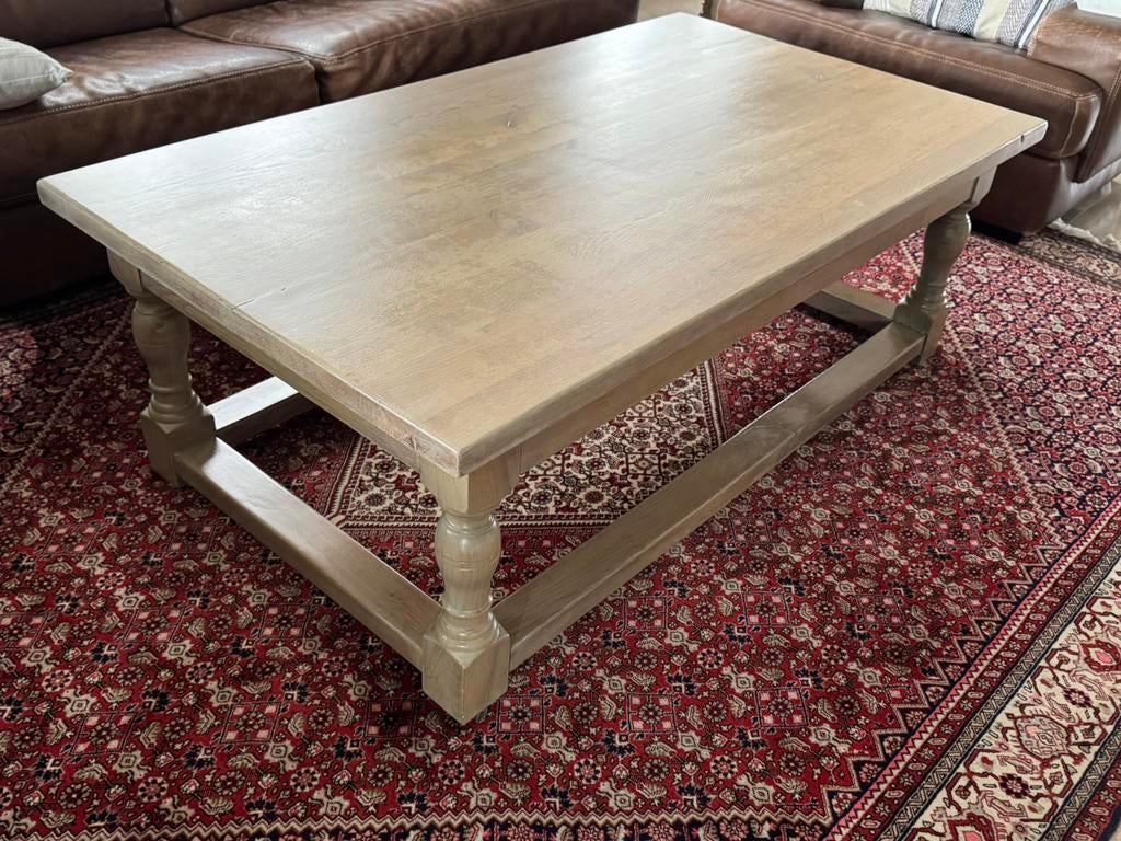 Vol eiken salontafel, Ophalen, 100 tot 150 cm, 50 tot 75 cm, Eikenhout