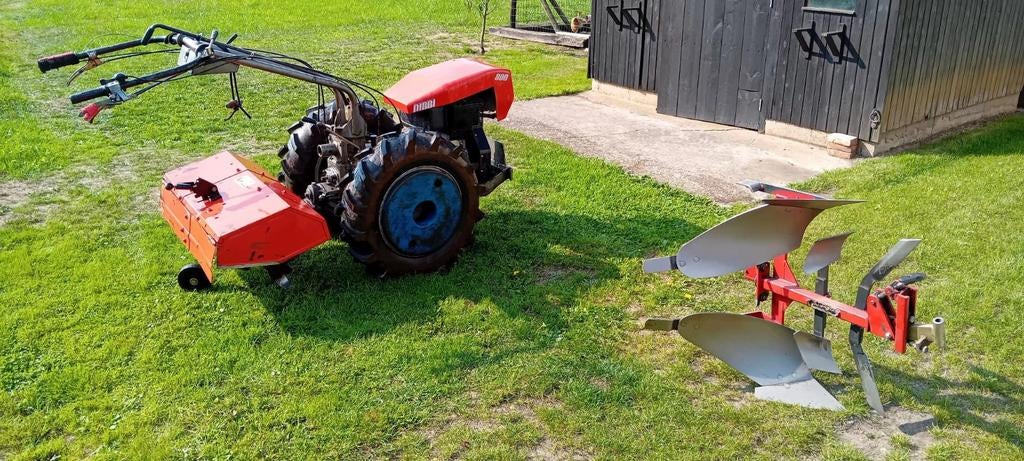 Motoculteur NIBBI 800 met grondfrees en omkeerbare ploeg, Ophalen