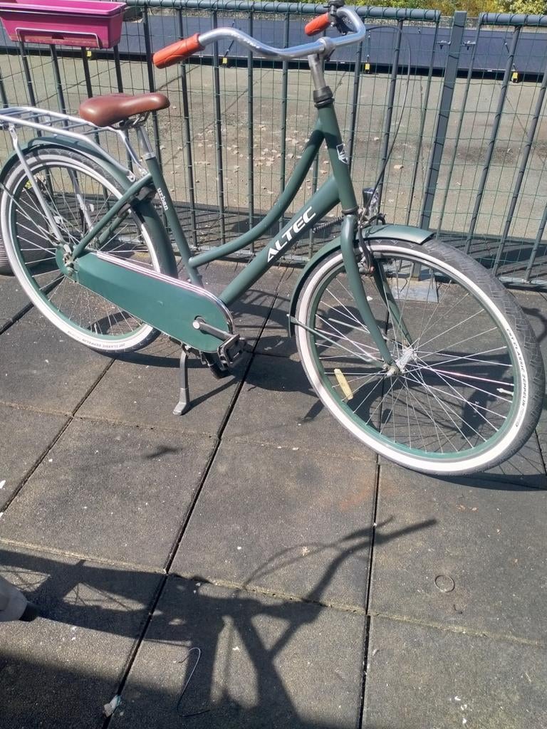 Altrex urban damesfiets..28inch, Fietsen en Brommers, Ophalen