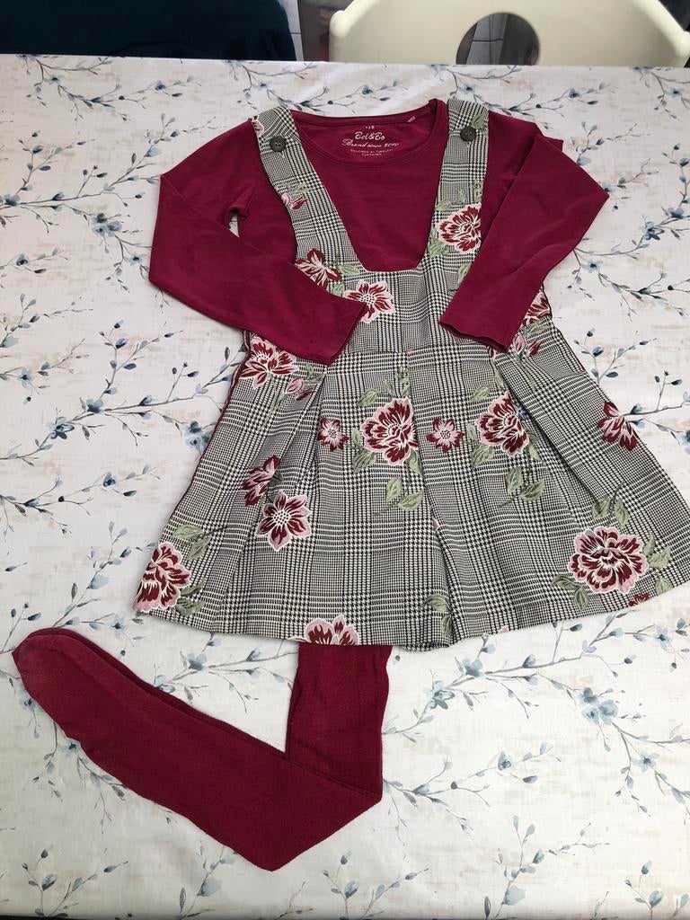 Prachtig setje maat 128, Kinderen en Baby's, Kinderkleding | Maat 128, Ophalen of Verzenden, Zo goed als nieuw, Meisje, Setje