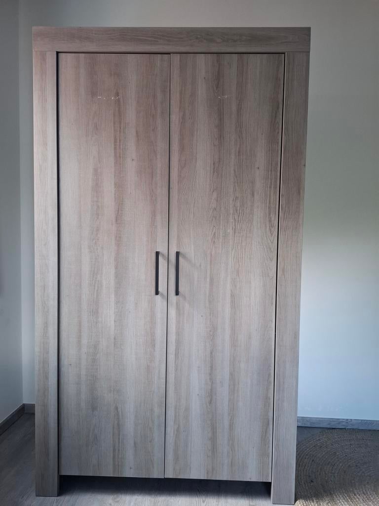 Babykamer bed, ladekast/luiertafel, kleerkast en rekje., Huis en Inrichting, Kasten | Kleerkasten, Ophalen