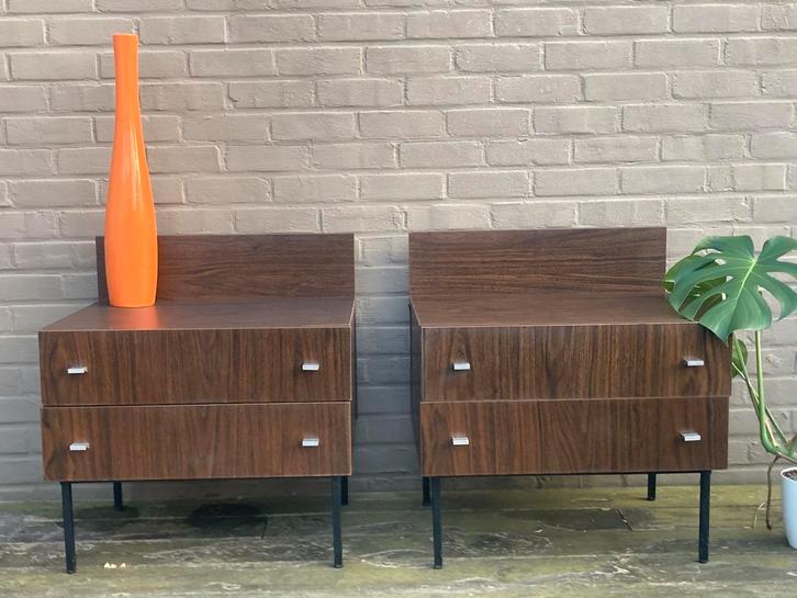 Nachtkastjes design, Huis en Inrichting, Slaapkamer | Nachtkastjes, Gebruikt, Ophalen